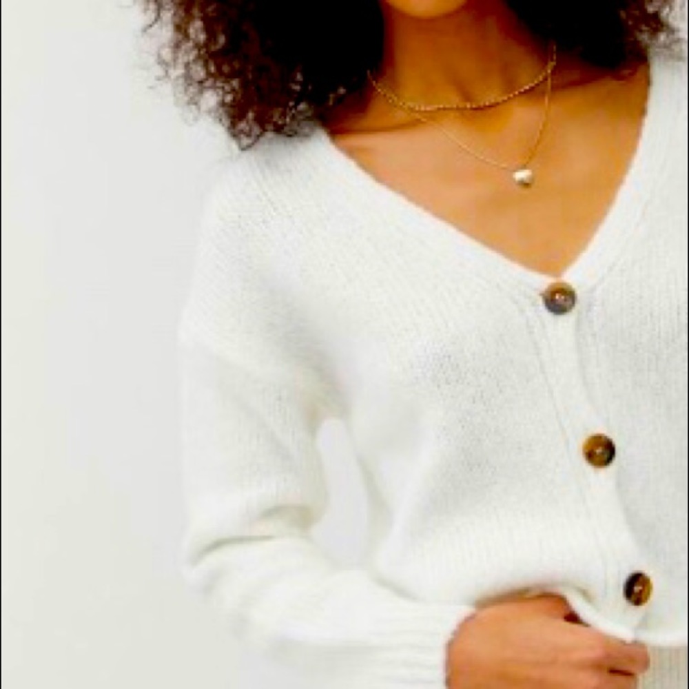 URBAN OUTFITTERS OZZY BOXY BUTTON-FRONT CARDIGAN